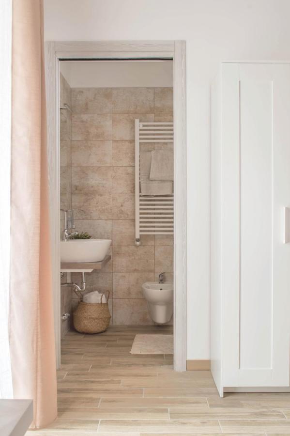 Tiber Rooms Testaccio Рим Экстерьер фото
