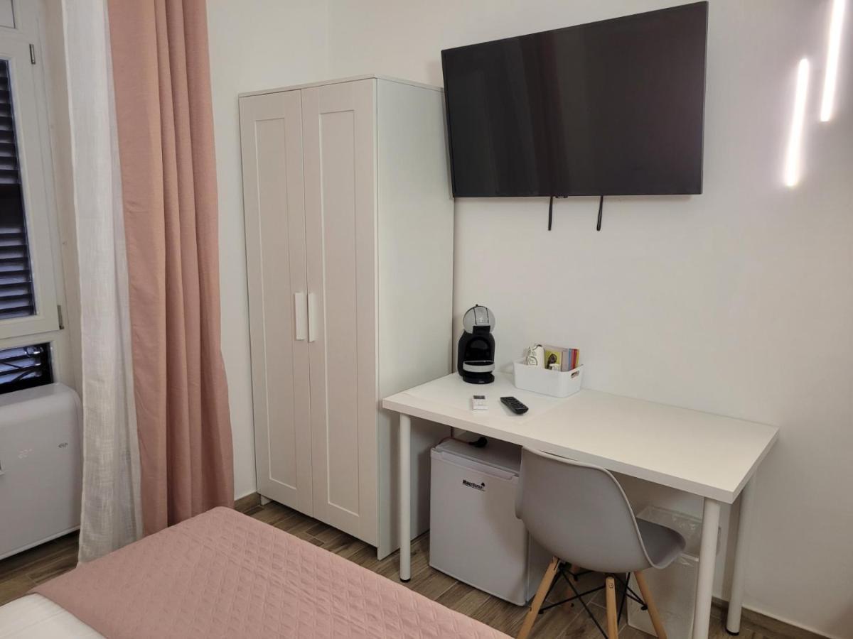 Tiber Rooms Testaccio Рим Экстерьер фото